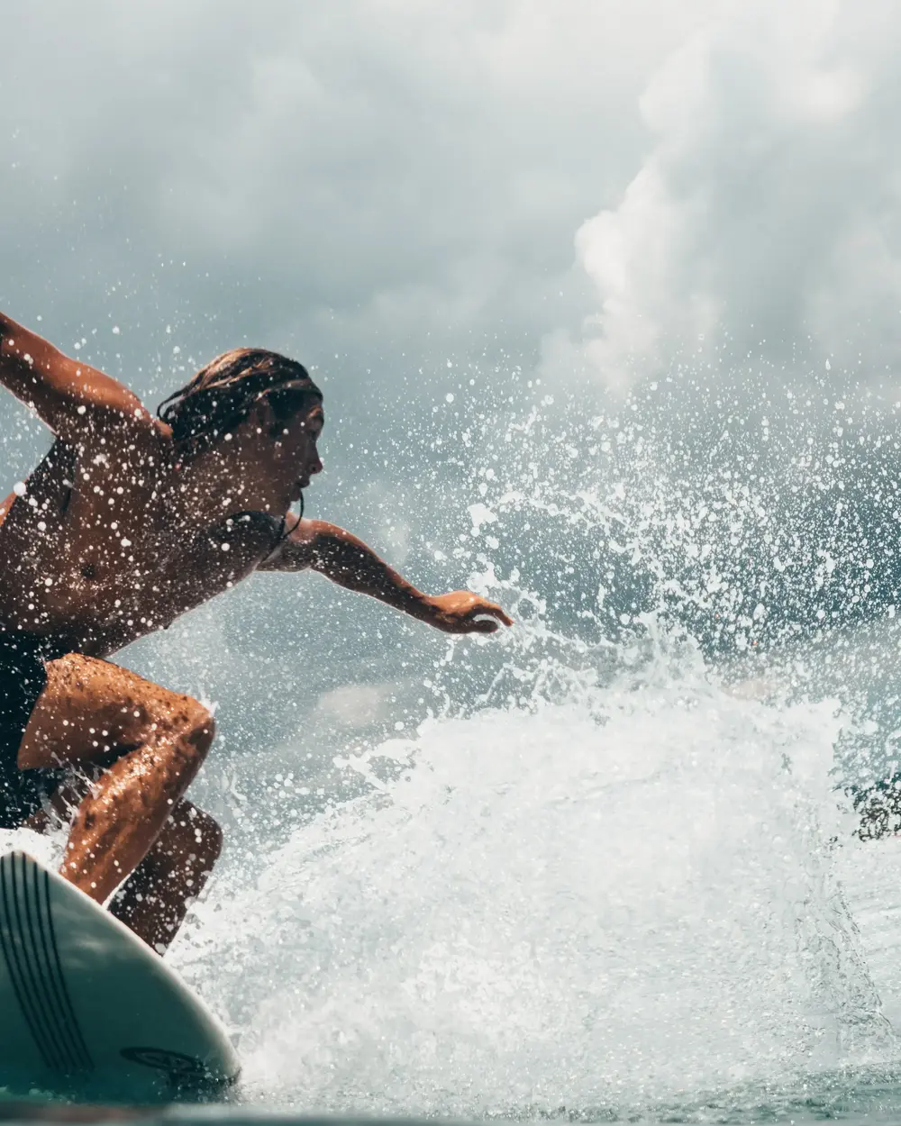 photographie d'un surfeur